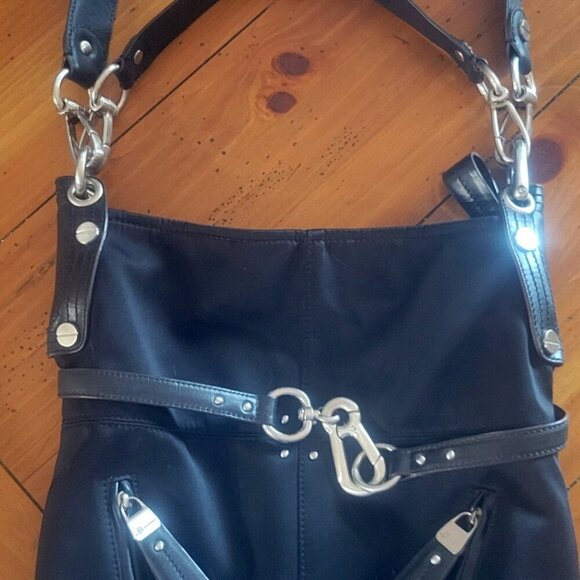 B-Makowski Black Buckled Shoulder Bag - Mixed Leather/Fabric - Picture 4 of 16